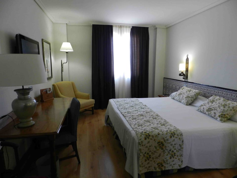 Camera pulita ed elegante Hesperia Córdoba