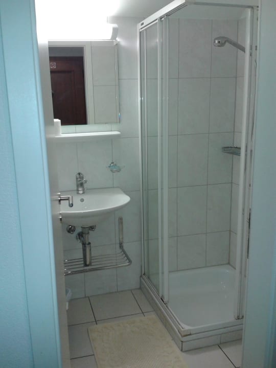 Dusche / Toilette Hotel Löwen