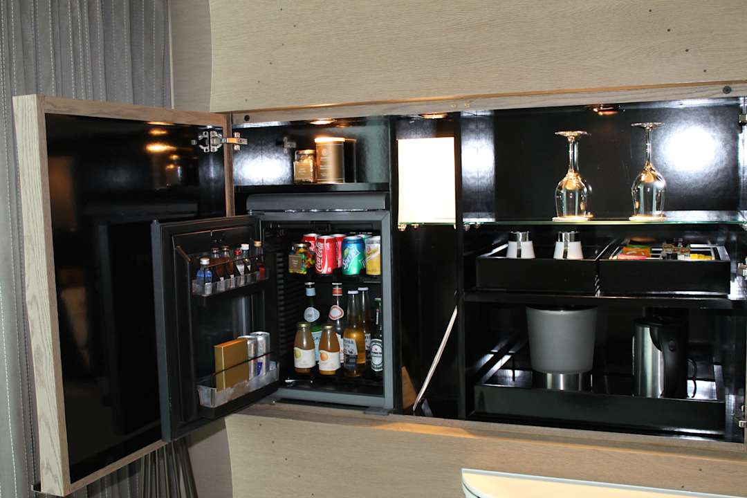 Minibar W Abu Dhabi - Yas Island