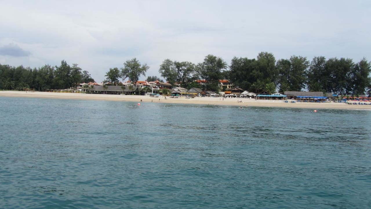 Der Bangtao Strand vom Hotel nach rechts 012 Best Western Premier Bangtao Beach Resort & Spa