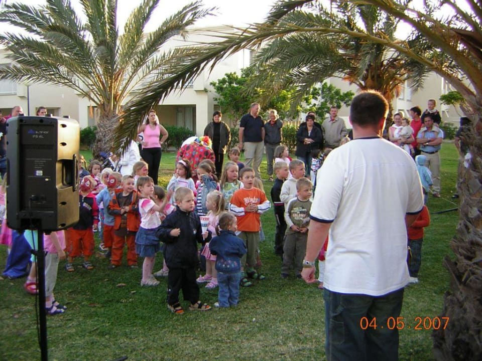 Kinderbetreuung Hotel Riu Oliva Beach Resort