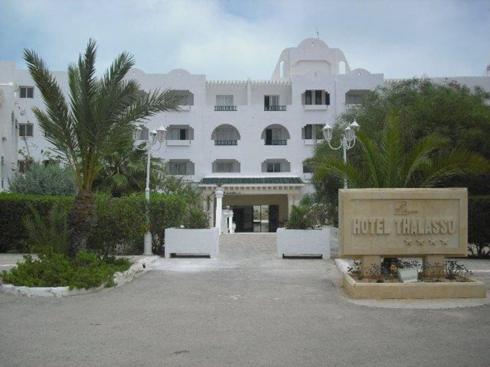 Eingang Thalasso Les Quatres Saisons & Thalasso Djerba