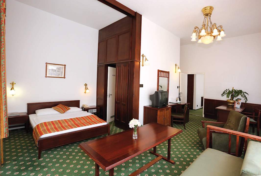 Suite Hotel Palatinus City Center