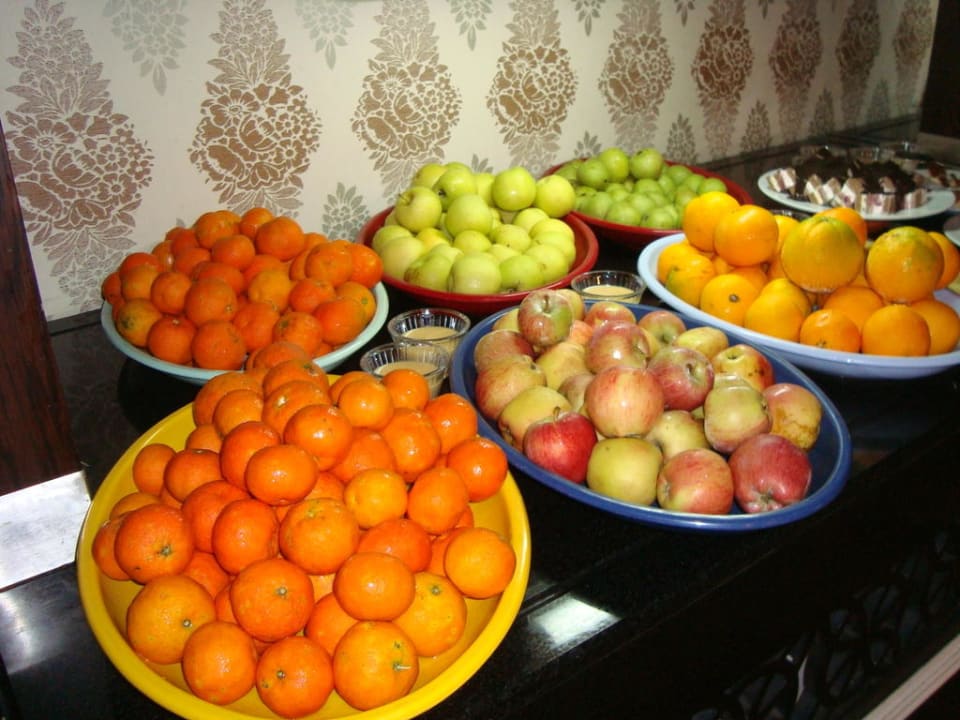 Frisches Obst Tac Premier Hotel & Spa