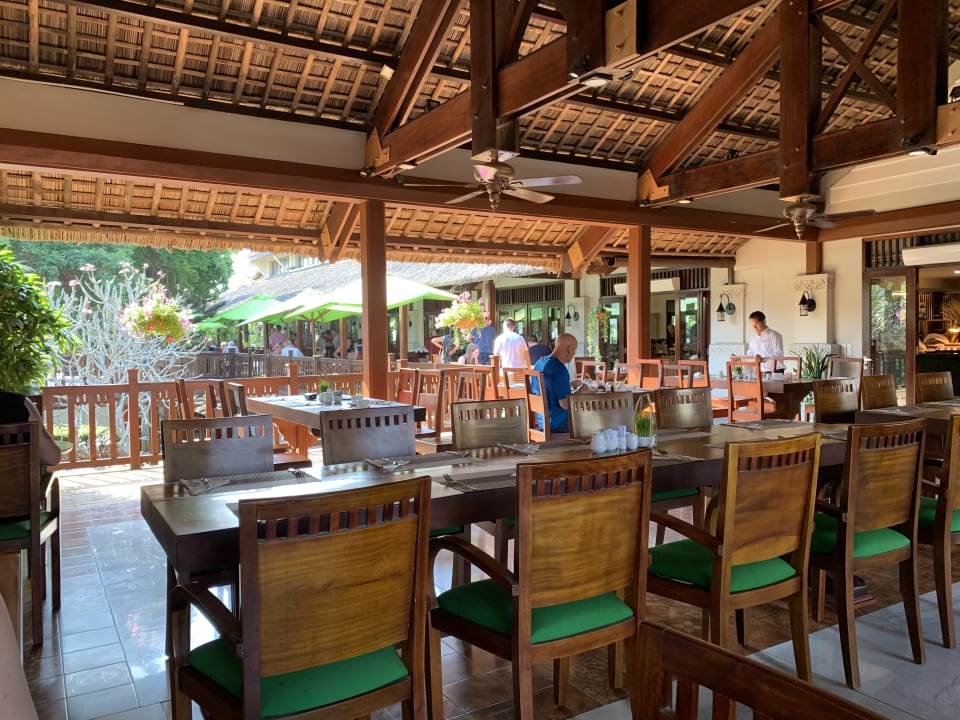 Gastro Palm Garden Beach Resort & Spa