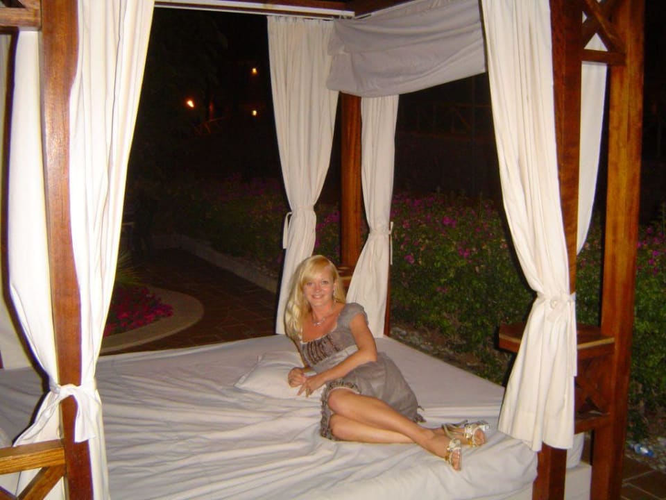 Himmelbett VIVA Cala Mesquida Suites & Spa 16+