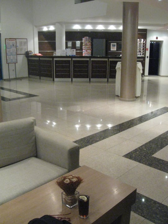 Alles glänzt Hotel Sineva Beach