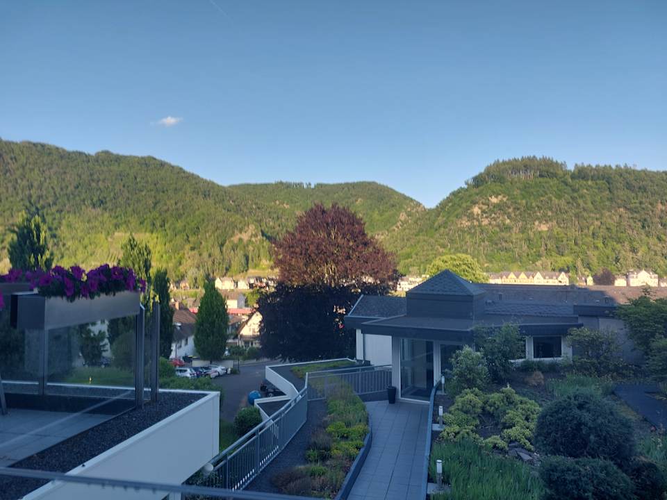 Außenansicht Moselstern Parkhotel Krähennest