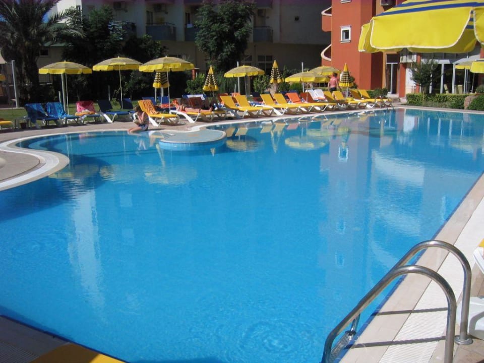 Kleiner Pool Alaiye Resort & Spa