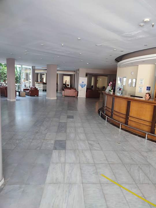 Lobby Dessole Dolphin Bay Resort