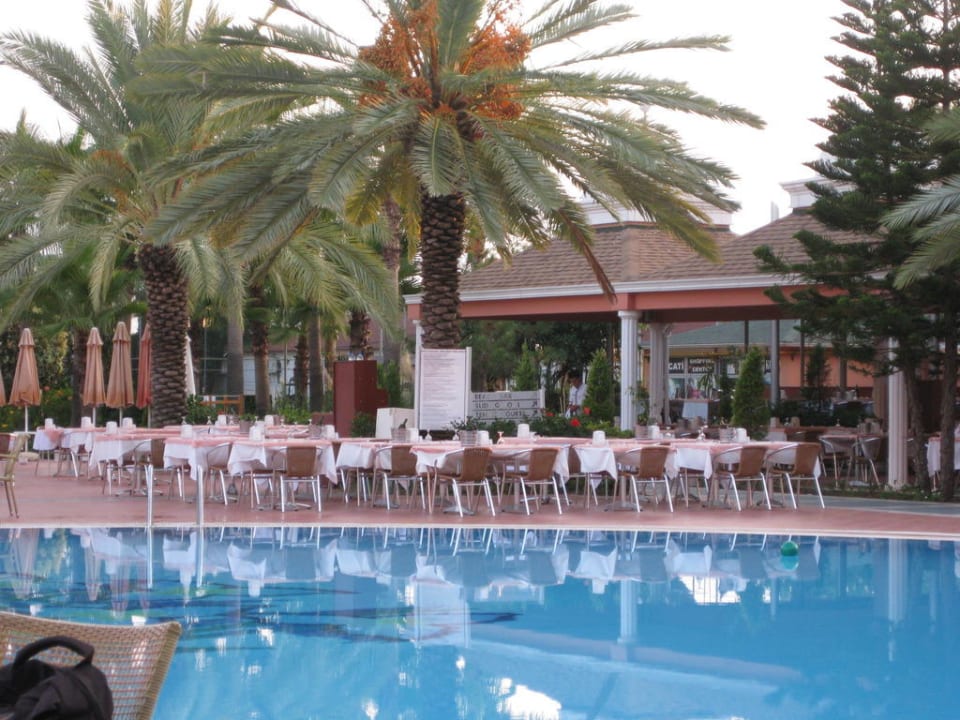 Blick Richtung Außen Restaurant Insula Resort & Spa