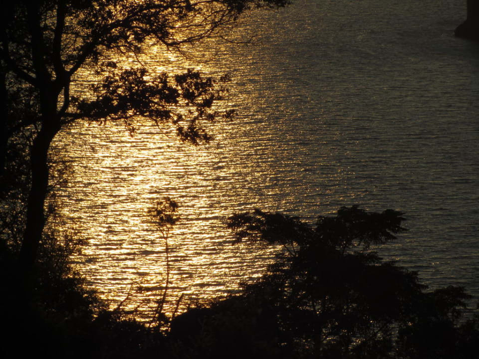 Sonnenuntergang die 2te Ithea Suites Hotel