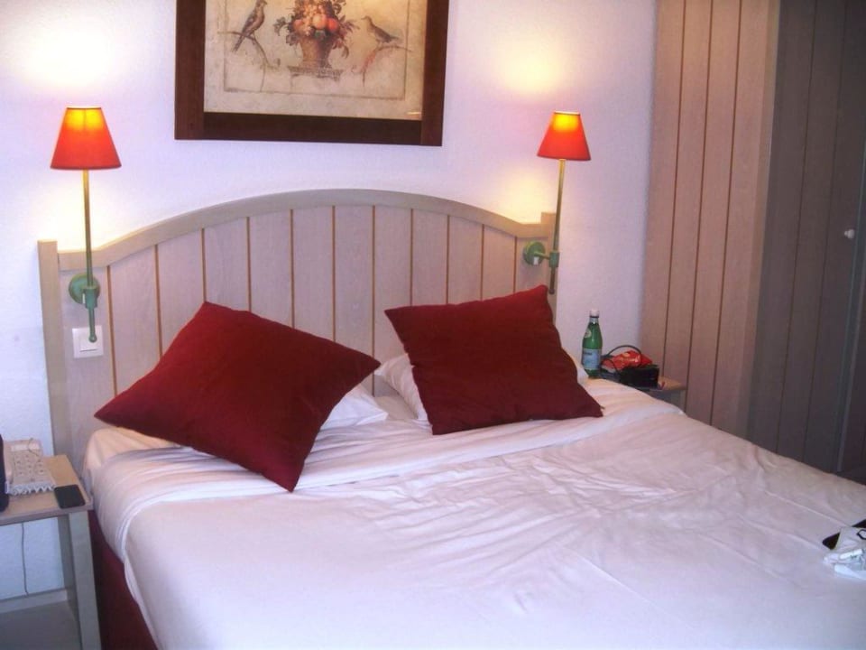Das Bett Campanile Val de France