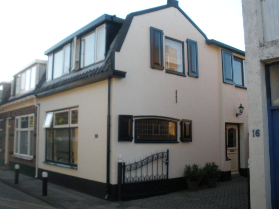 Wohnhaus der Eigentümer Sommerhaus Binnenweg 18