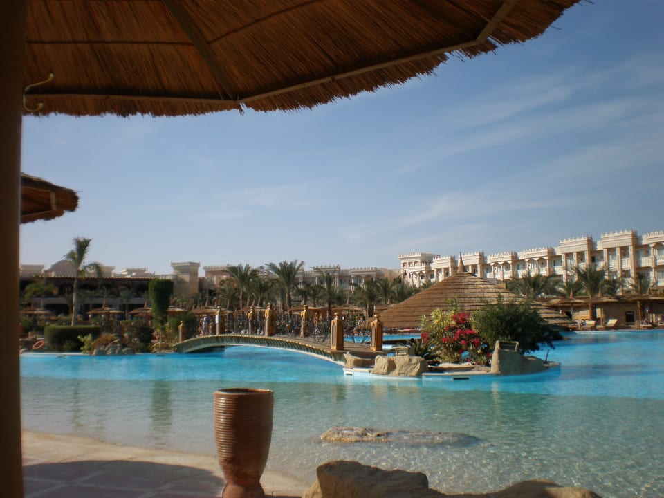 Einer der Pools Pickalbatros Palace Resort