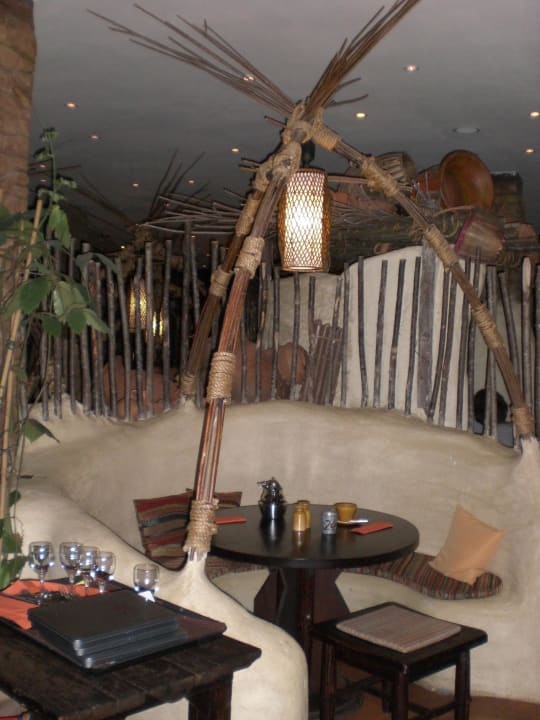 Im Restaurant Hotel Matamba - Phantasialand Erlebnishotel