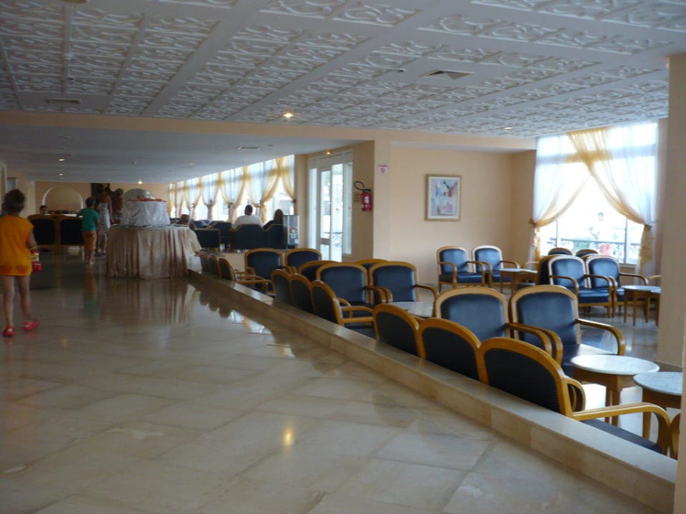 Eingangshalle Dar Khayam