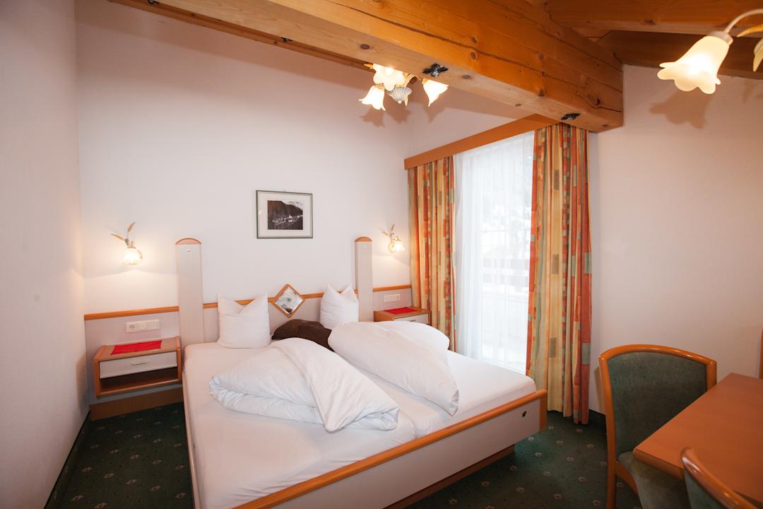 "Zimmer" Apartments Monte Vista (Mathon) • HolidayCheck (Tirol ...