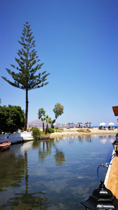 Strand Kalyves Beach Hotel