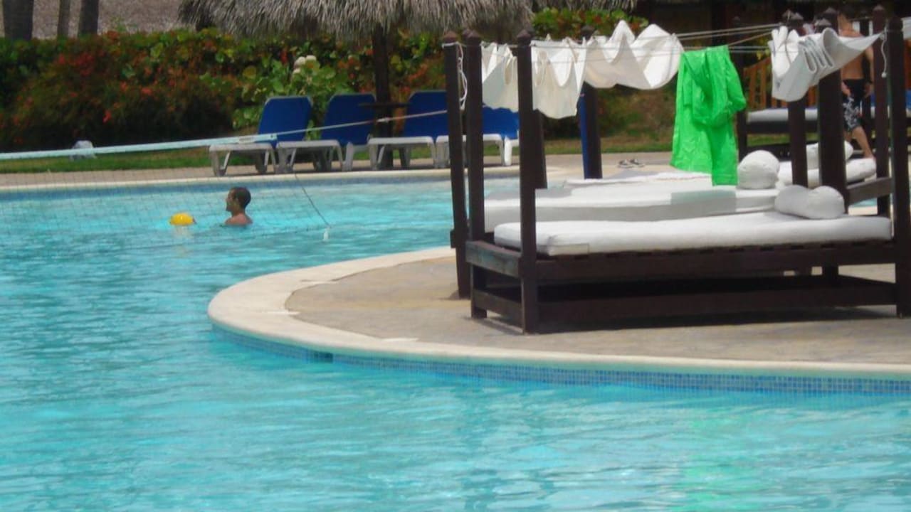 Pool Punta Cana Princess All Suites Resort & Spa