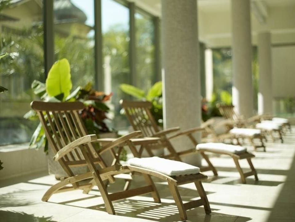 Swimming pool Savoy Westend Hotel