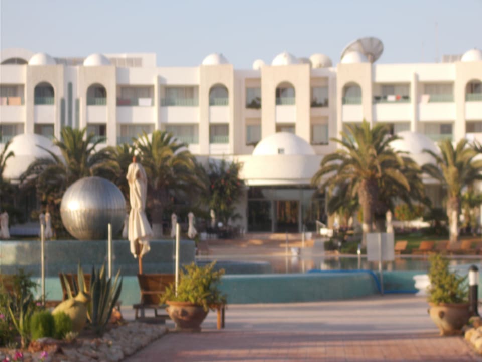 Außenansicht Hotel Royal Garden Palace