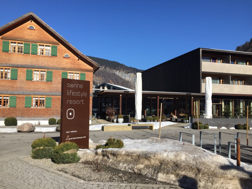 Außenansicht Sonne Mellau - Feel good Hotel