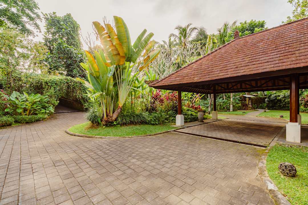 Lobby BeingSattvaa Luxury Ubud