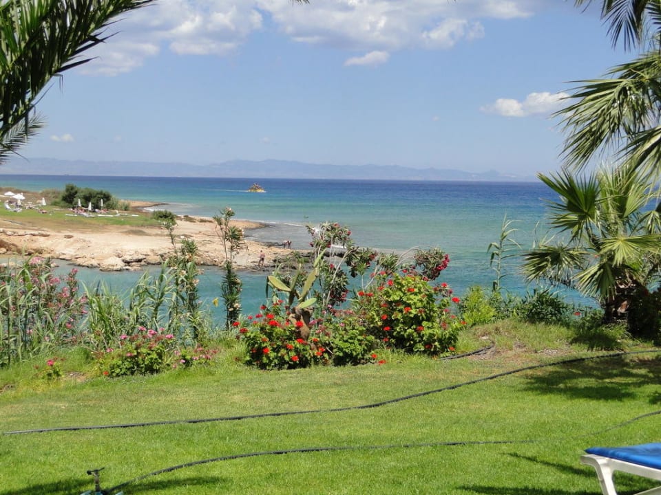 Crystal Springs Beach Hotel Crystal Springs Beach Hotel