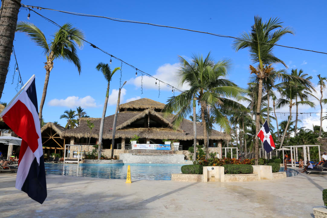 Pool Hotel Viva Dominicus Beach by Wyndham - All Inclusive Resort