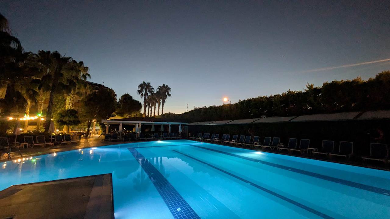 Pool Hane Family Resort