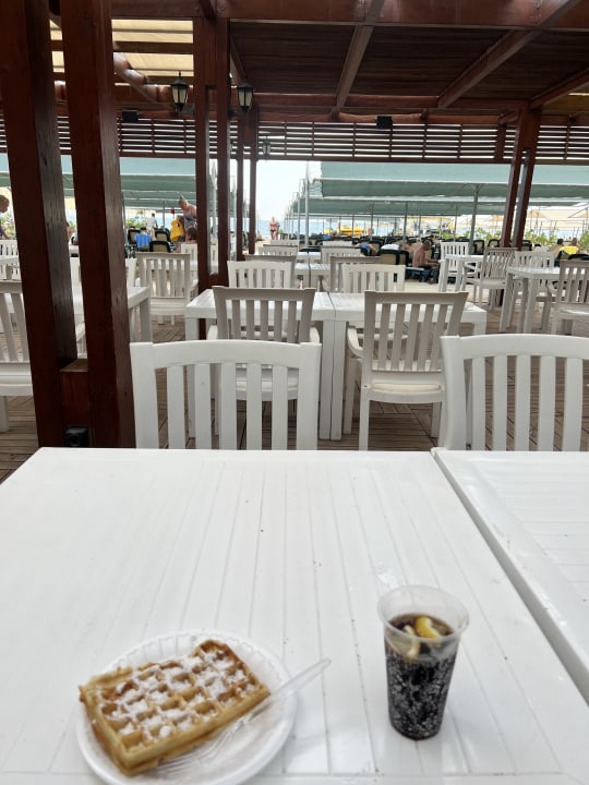 Gastro Well Palace Side