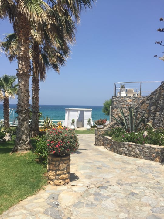 Gartenanlage Ikaros Beach Luxury Resort & Spa - Adults Only