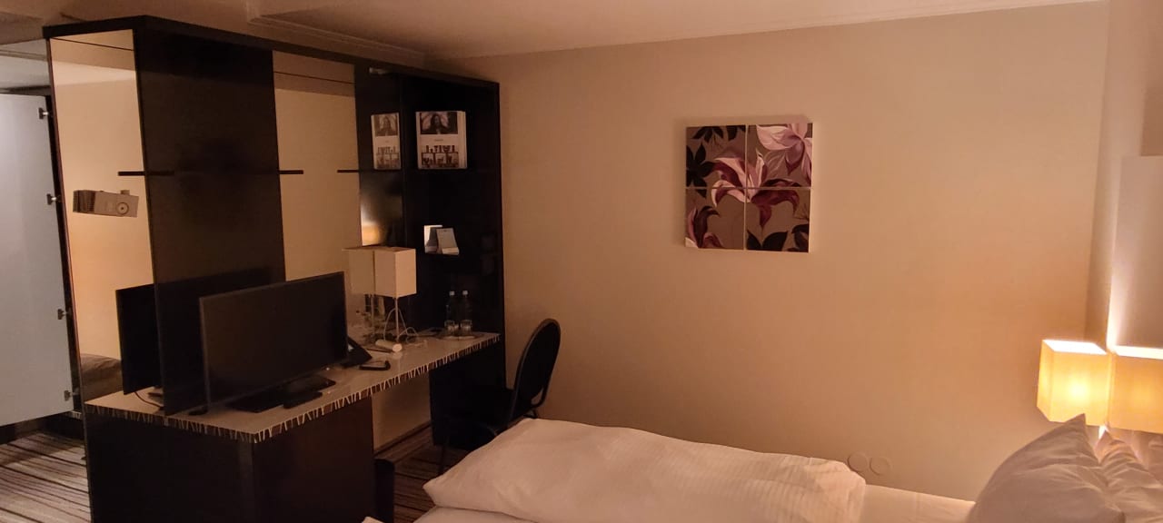 Zimmer Mercure Hotel Wiesbaden City