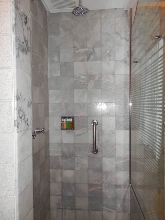 Dusche JOIA Paraiso by Iberostar