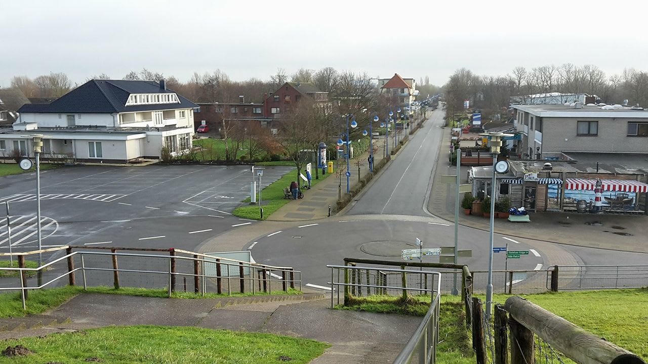 Zwischen Deich und CP Gelände Center Parcs Park Nordseeküste