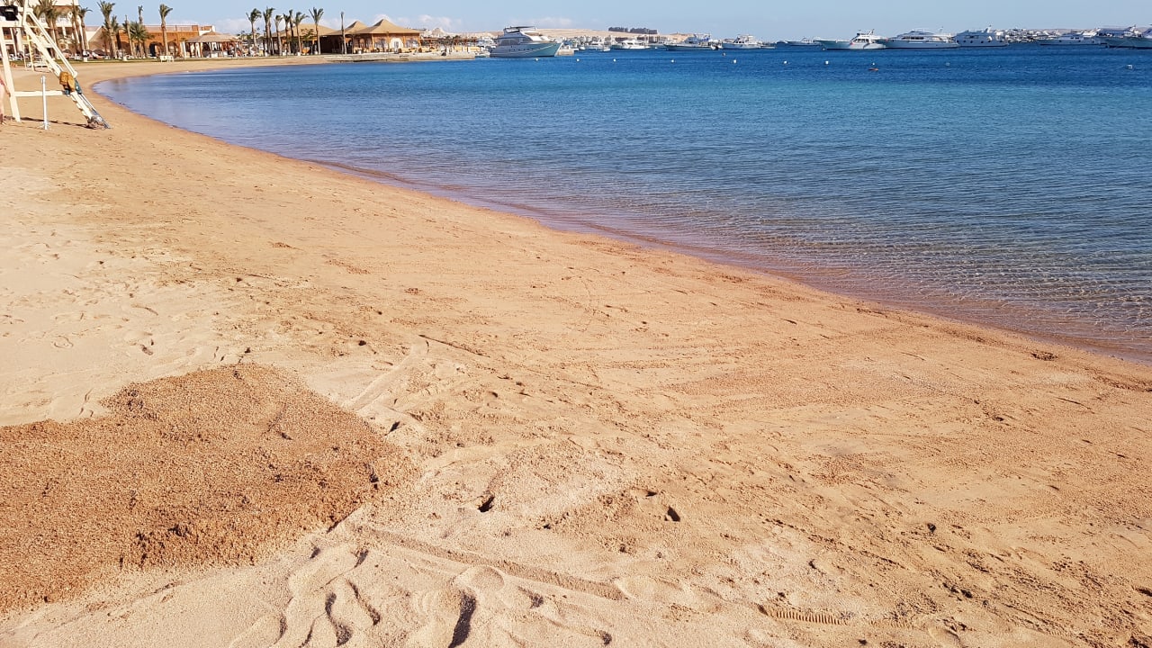 Strand The Grand Resort