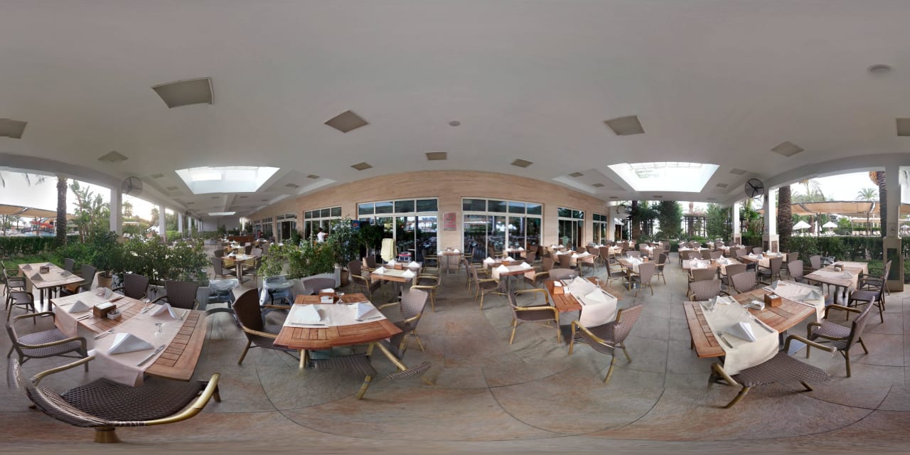 Speisesaal (aussen) Crystal Family Comfort Collection