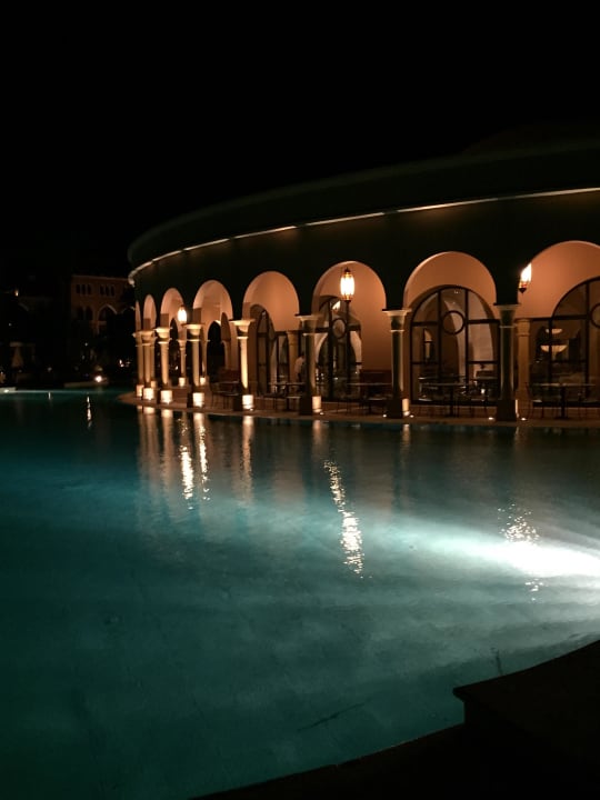 der Dome bei Nacht  Makadi Palace