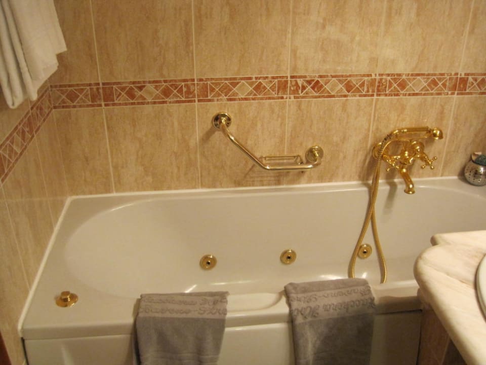 Badezimmer Grand Hotel Dino