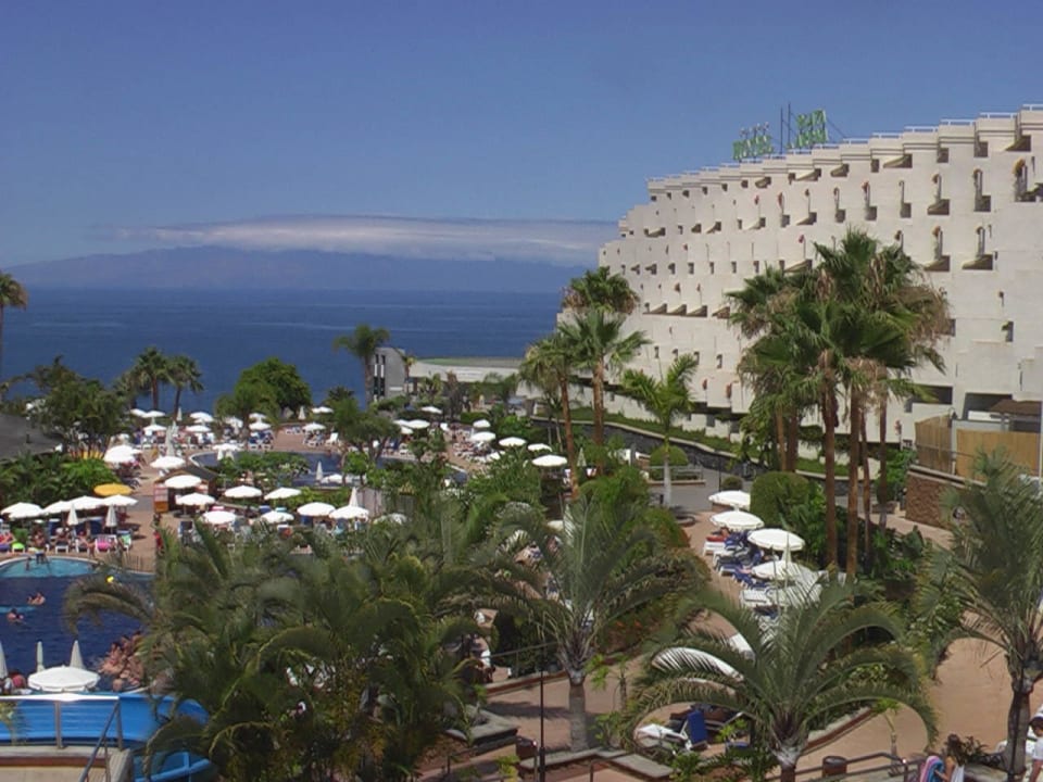 Pool und Hotel Landmar Playa La Arena
