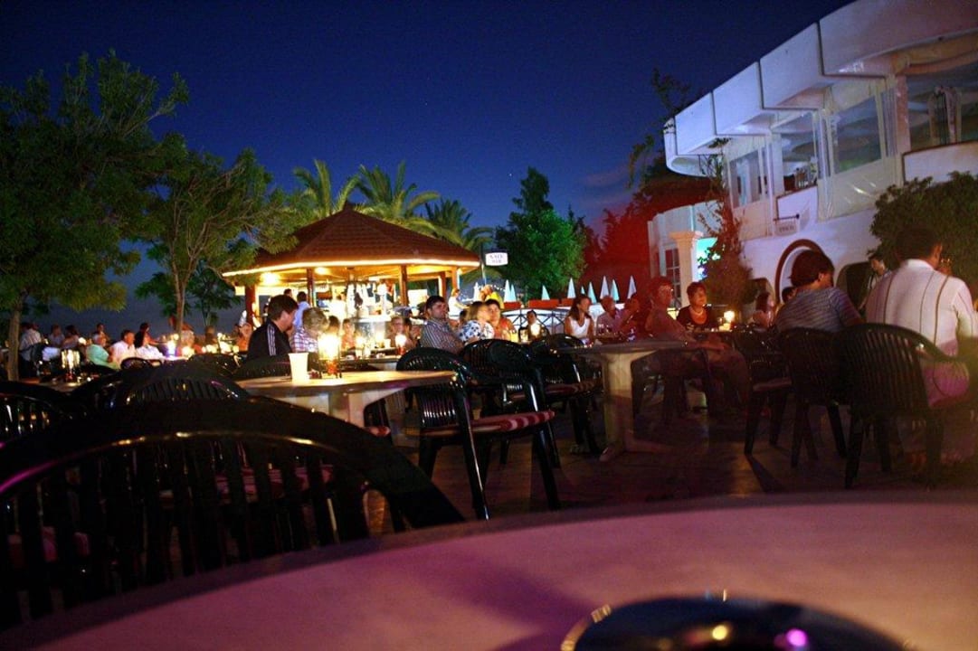 Kale Bar bei Nacht Labranda Alantur Resort