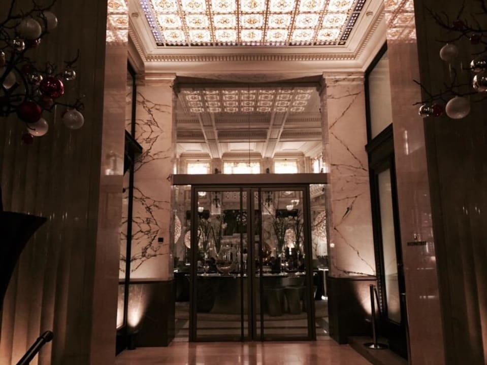 Blick auf das Restaurant  Park Hyatt Vienna