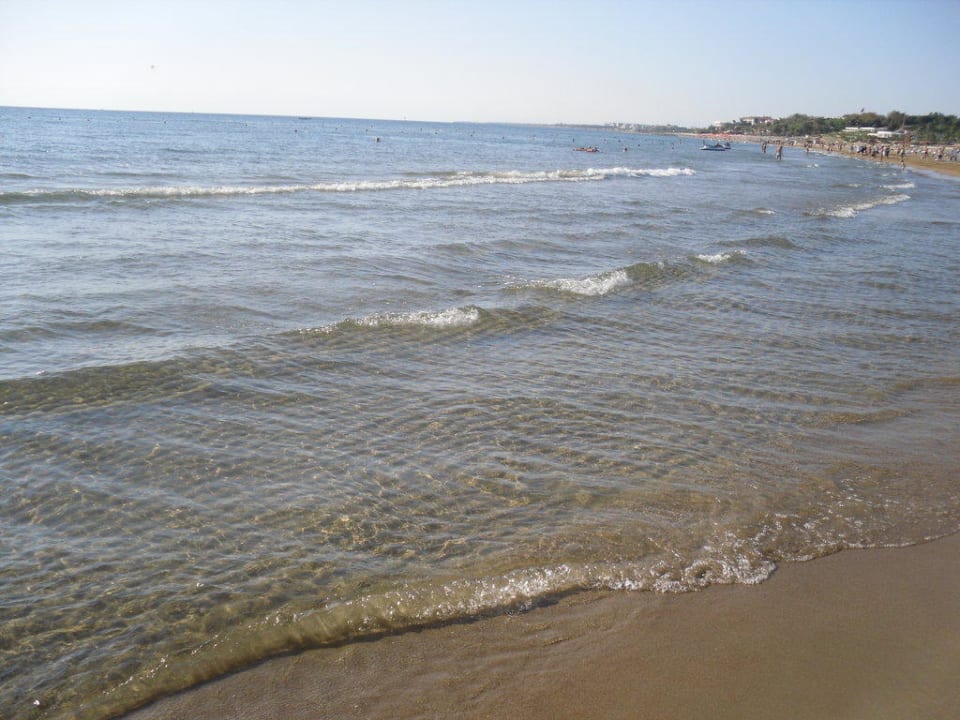 Strand Grand Seker Hotel