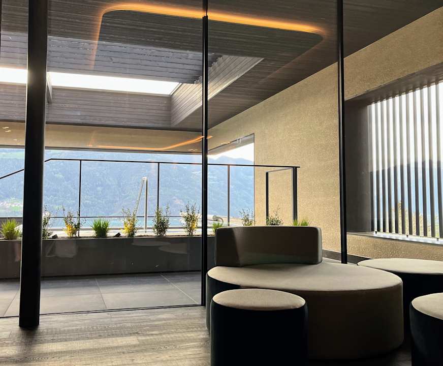 Pool Santre dolomythic home