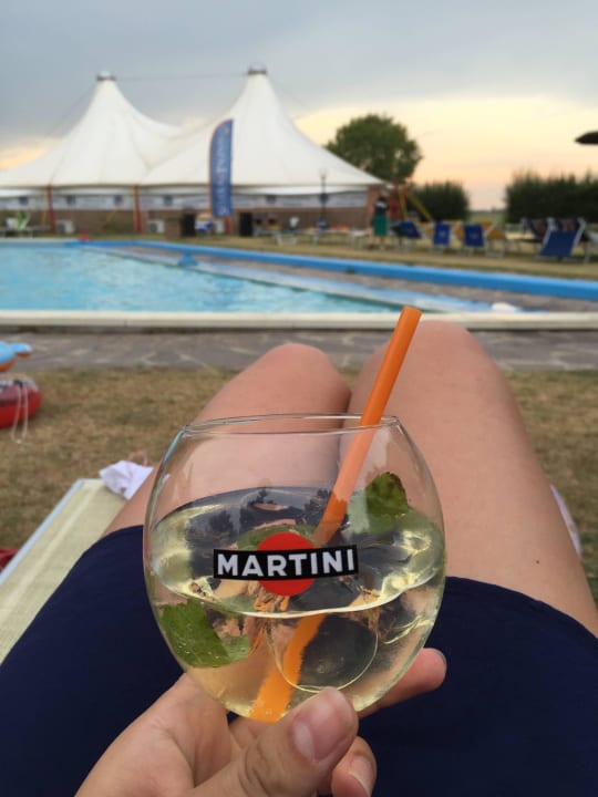 Am Pool, der Hugo war nicht gut  Residence Mare Pineta