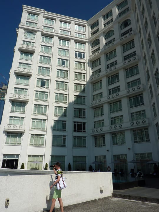 Pool 4. Etage Hotel The Majestic