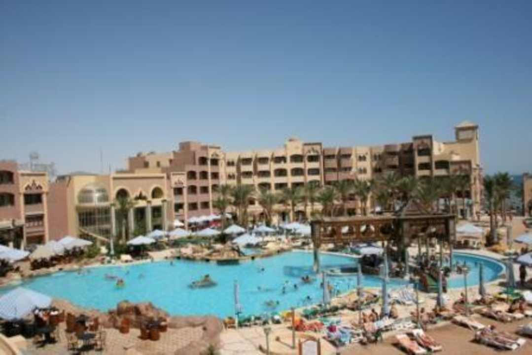 Widok z balkonu hotelowego Sunny Days El Palacio Resort & Spa