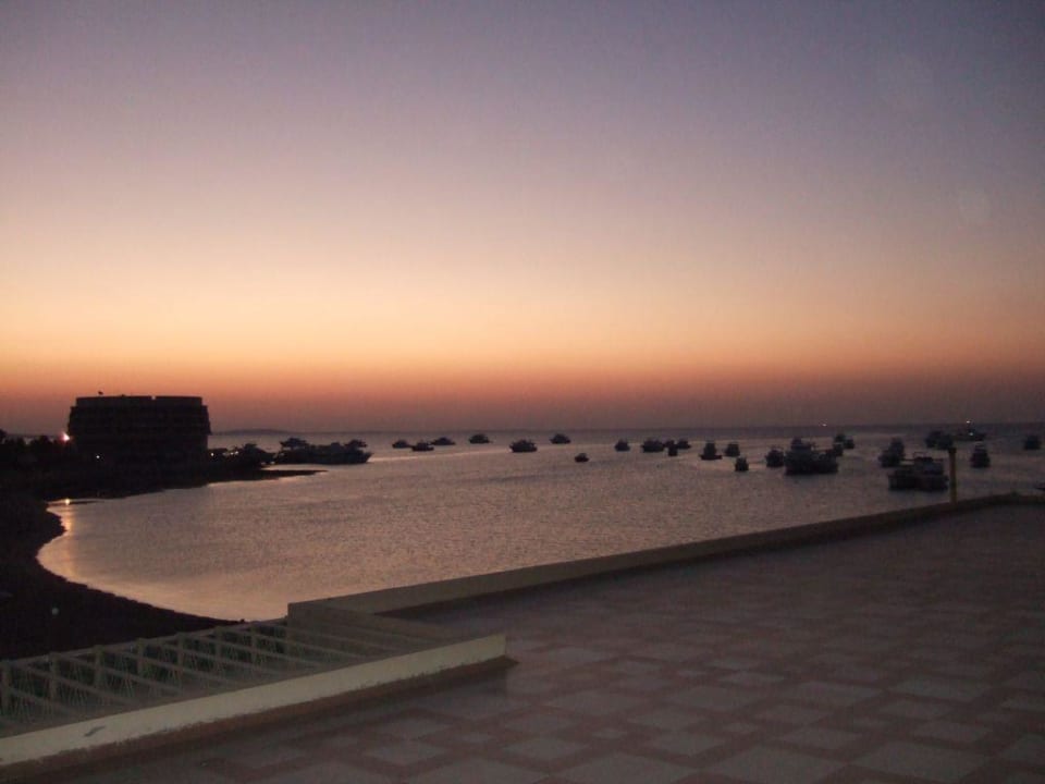 Sonnenaufgang Marriott Hurghada Beach Resort