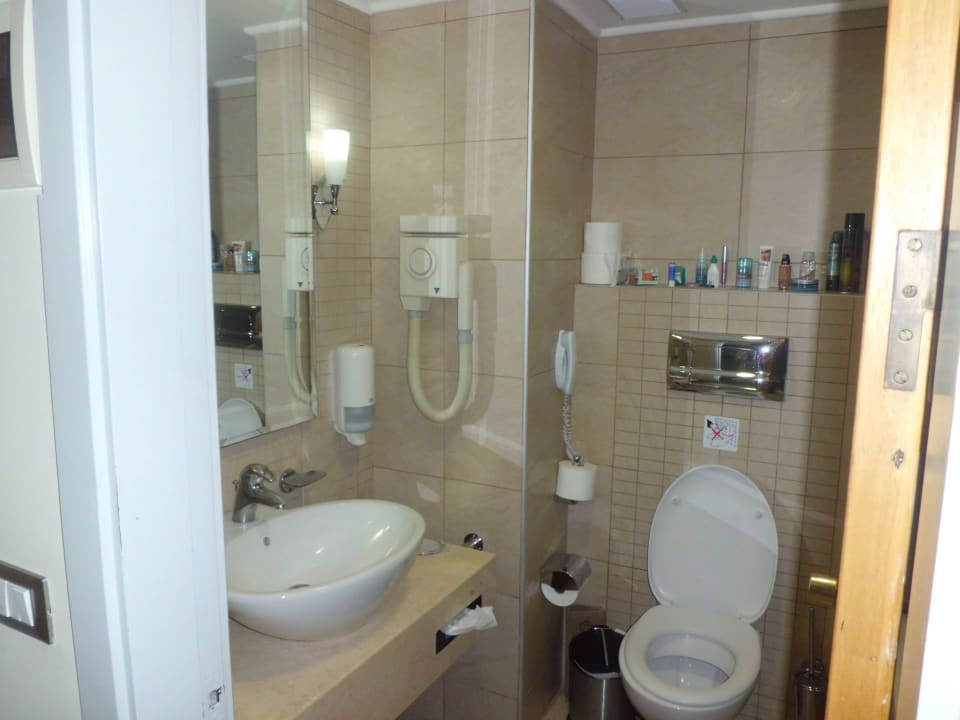 Bad Hotel Calypso Beach